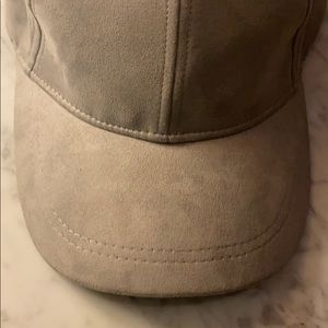 Gap hat